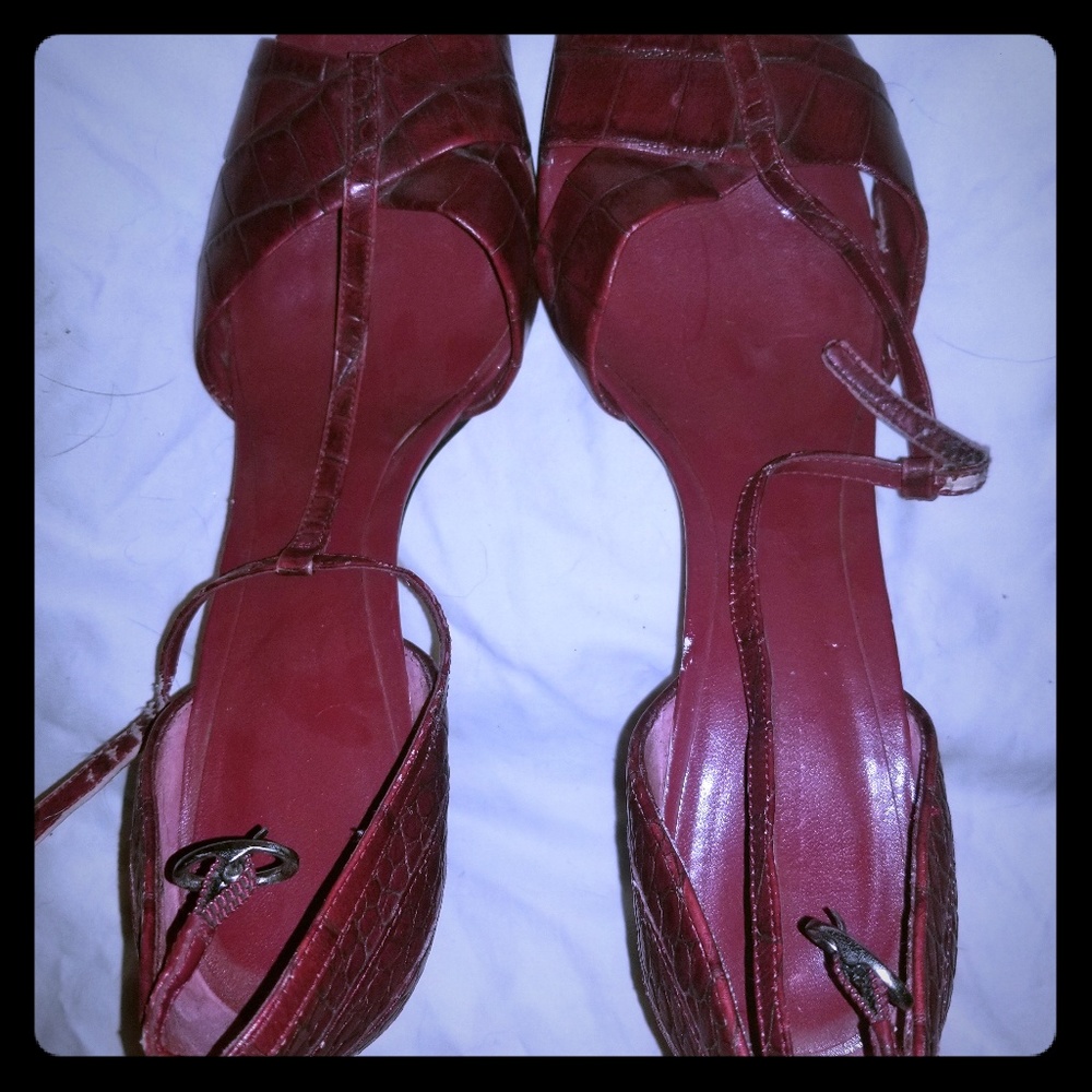 Enzo Anglioni brick red heeled sandals
